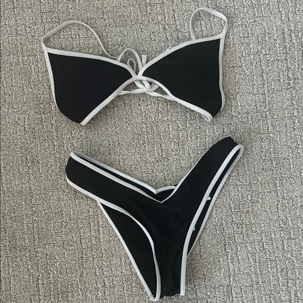 Abercrombie & Fitch Bikini Black & White